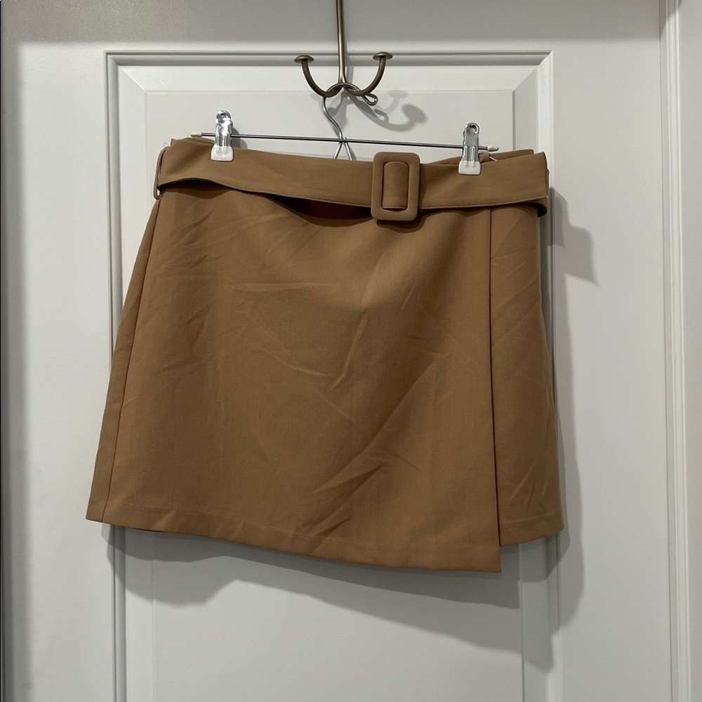 Zara Beige Skirt with Belt Detail